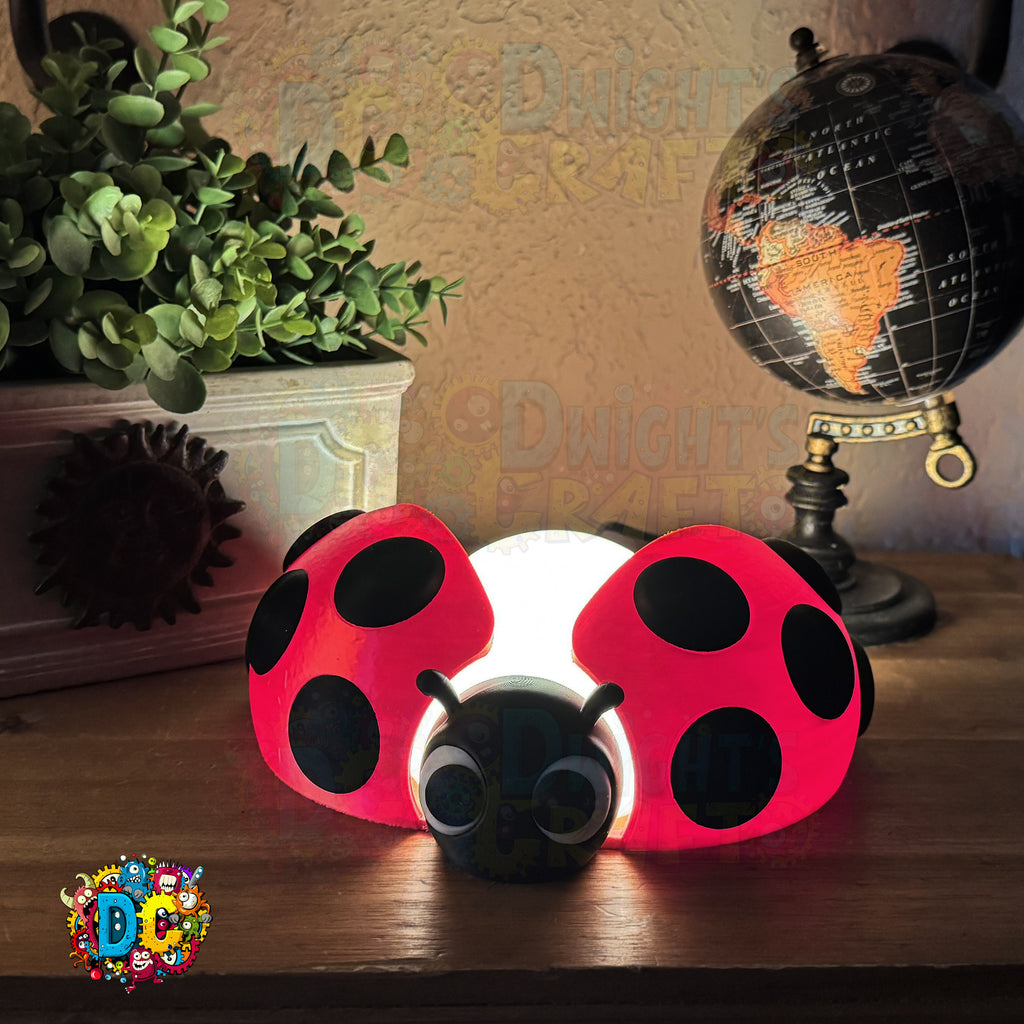 Magical Ladybug Nightlight – Wing‑Opening Glow Lamp for Kids & Toddlers