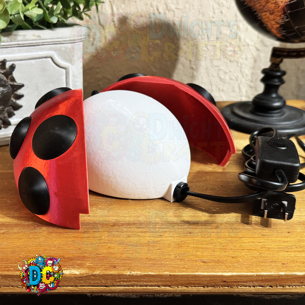 Magical Ladybug Nightlight – Wing‑Opening Glow Lamp for Kids & Toddlers